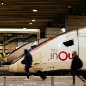 un tgv en gare de Nancy